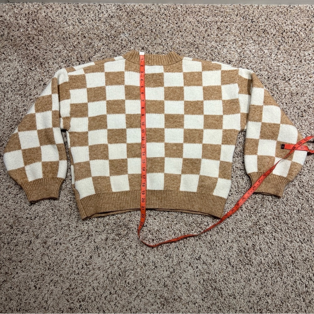 Listicle Tan and Cream Checkered Cardigan - Picture 8 of 8